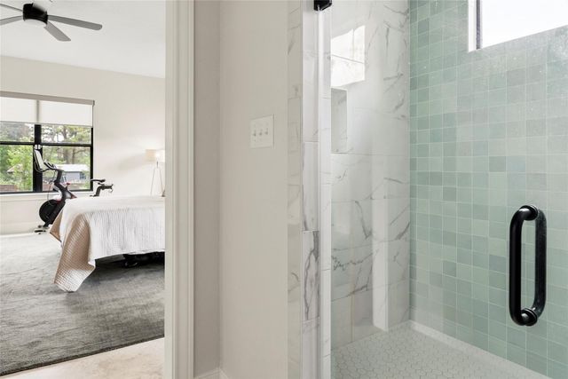 111 Green Grass LN, Bastrop, TX 78602