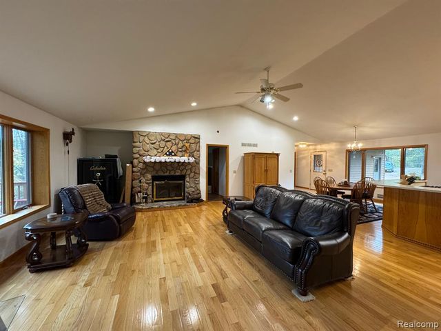 1475 Aarons Road, Lewiston, MI 49756