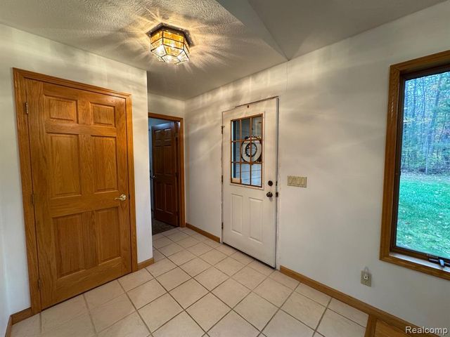 1475 Aarons Road, Lewiston, MI 49756