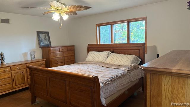 1475 Aarons Road, Lewiston, MI 49756