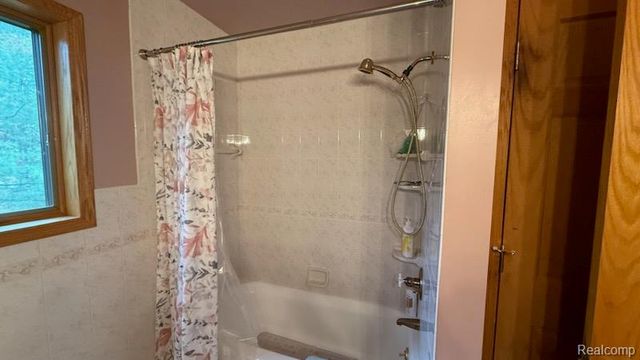 1475 Aarons Road, Lewiston, MI 49756