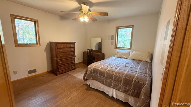 1475 Aarons Road, Lewiston, MI 49756