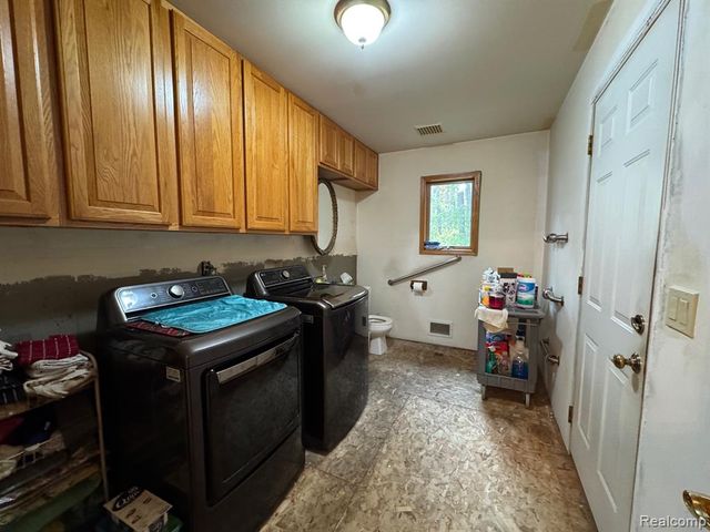 1475 Aarons Road, Lewiston, MI 49756