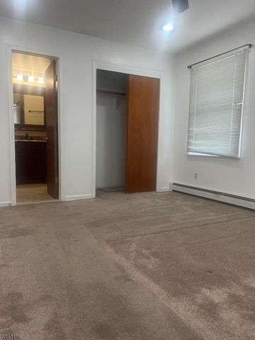 18 Rosengren Ave, Totowa Boro, NJ 07512