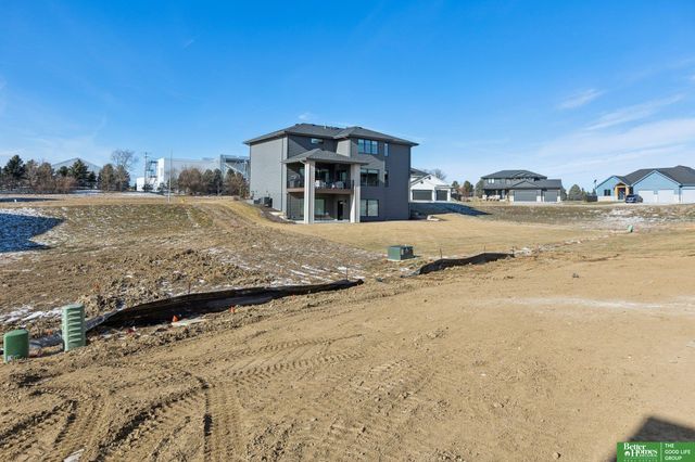 3310 S 212th Street, Elkhorn, NE 68022