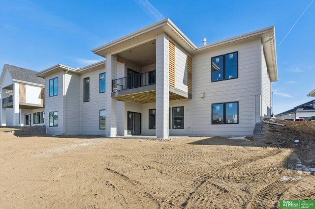 3310 S 212th Street, Elkhorn, NE 68022