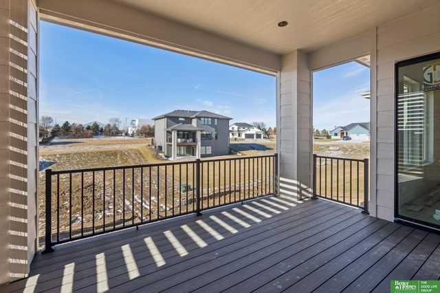 3310 S 212th Street, Elkhorn, NE 68022