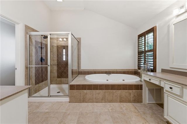 6421 Crown Forest Court, Mableton, GA 30126