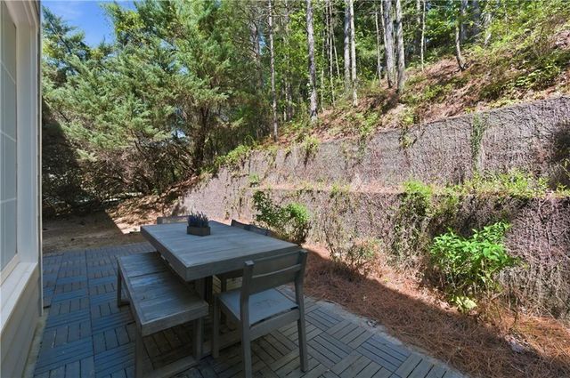 6421 Crown Forest Court, Mableton, GA 30126