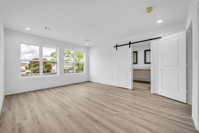 15000 S Richmond Avenue 6, Houston, TX 77082