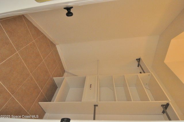 911 Eldron Boulevard SE, Palm Bay, FL 32909