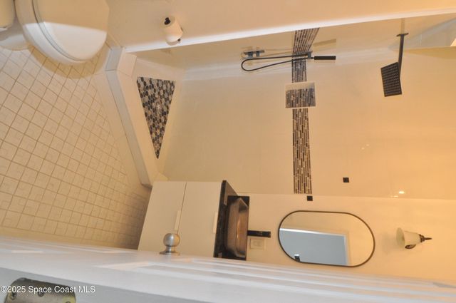 911 Eldron Boulevard SE, Palm Bay, FL 32909