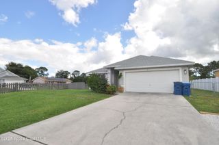 911 Eldron Boulevard SE, Palm Bay, FL 32909