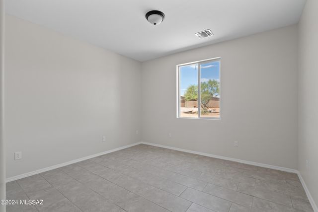 155 S Montgomery Avenue, Corona De Tucson, AZ 85641