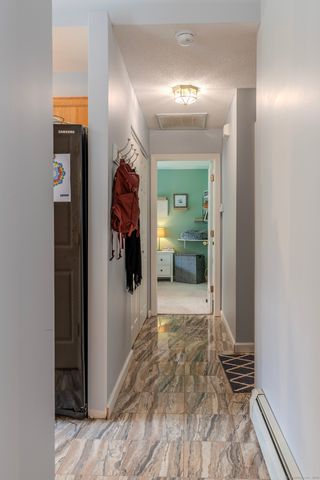 102 Greenview Terrace, Middletown, CT 06457