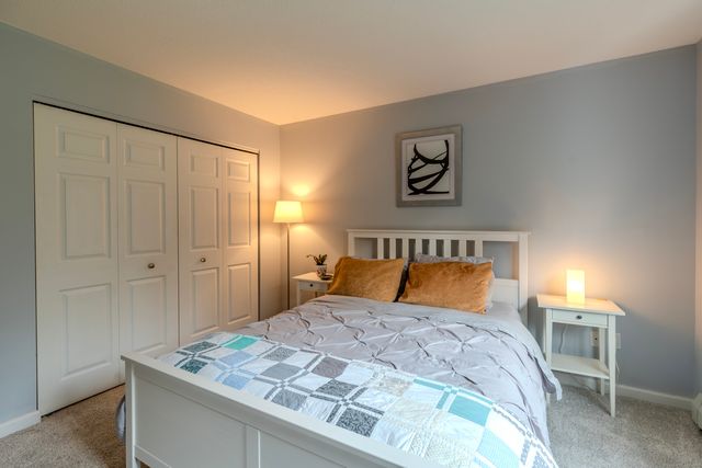 102 Greenview Terrace, Middletown, CT 06457