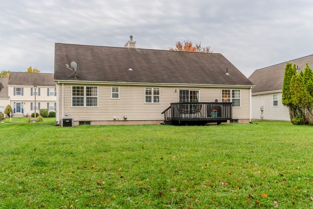 102 Greenview Terrace, Middletown, CT 06457