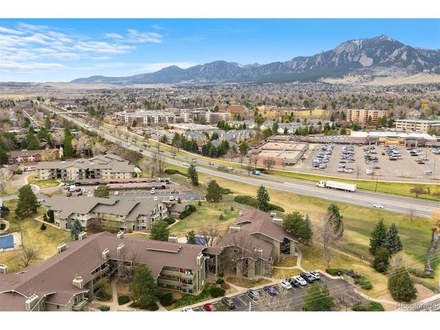 695 Manhattan Dr 5, Boulder, CO 80303