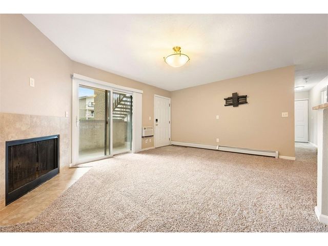 695 Manhattan Dr 5, Boulder, CO 80303