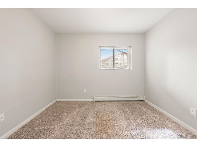 695 Manhattan Dr 5, Boulder, CO 80303