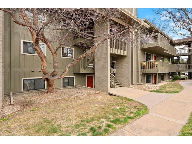 695 Manhattan Dr 5, Boulder, CO 80303