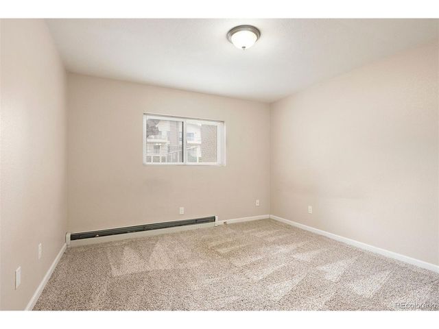 695 Manhattan Dr 5, Boulder, CO 80303