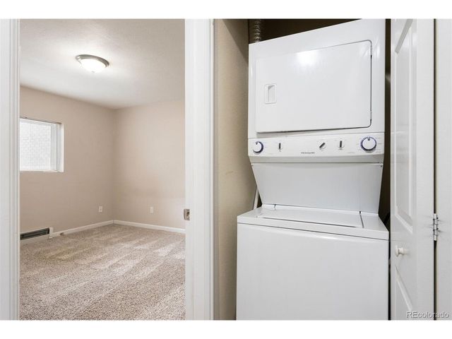 695 Manhattan Dr 5, Boulder, CO 80303