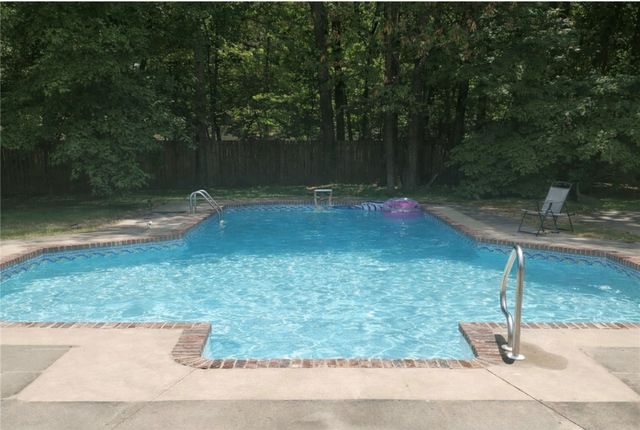 2708 Dry Branch Drive, Harrison, AR 72601