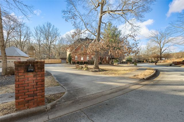 2708 Dry Branch Drive, Harrison, AR 72601