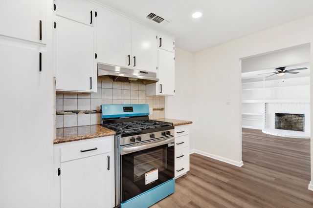 2544 W Dakota Avenue, Fresno, CA 93705