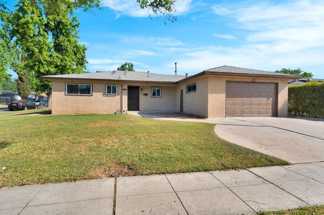 2544 W Dakota Avenue, Fresno, CA 93705