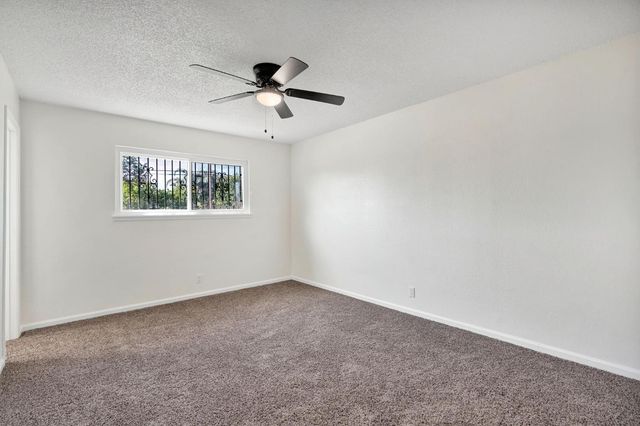 2544 W Dakota Avenue, Fresno, CA 93705