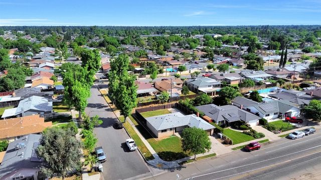 2544 W Dakota Avenue, Fresno, CA 93705