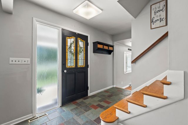 5454 Indian Hill Road, Dublin, OH 43017