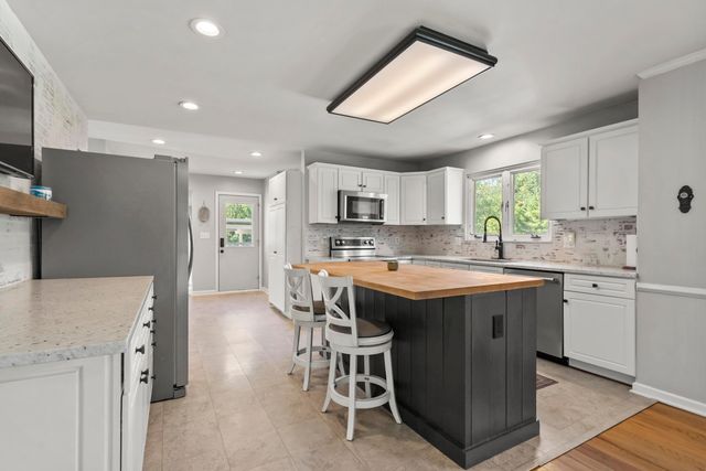 5454 Indian Hill Road, Dublin, OH 43017