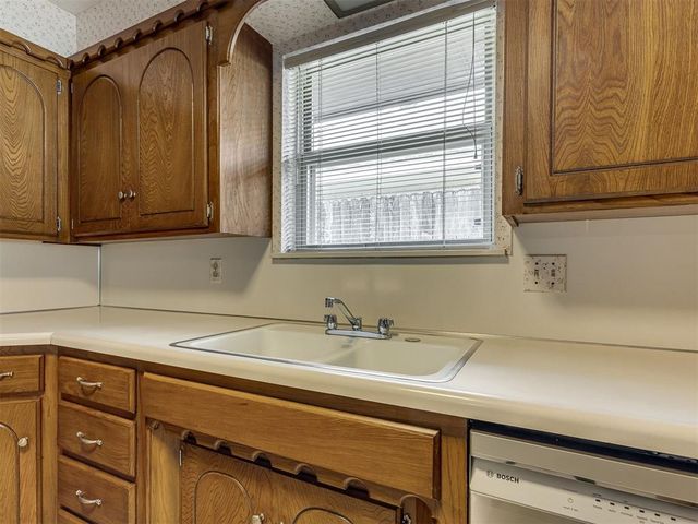 5704 NW 83rd Street, Oklahoma City, OK 73132