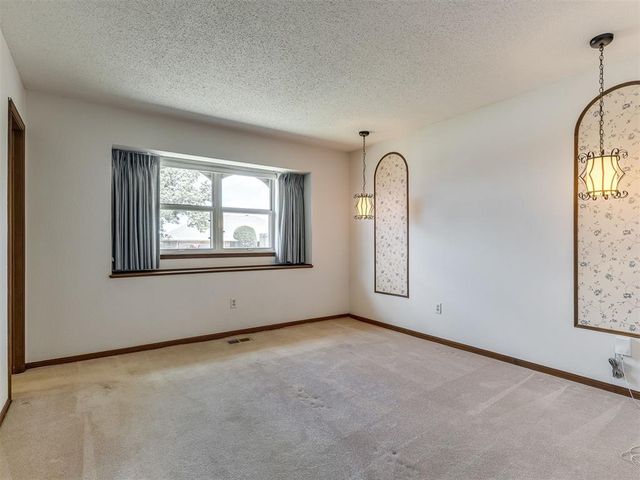 5704 NW 83rd Street, Oklahoma City, OK 73132