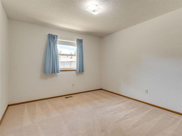 5704 NW 83rd Street, Oklahoma City, OK 73132