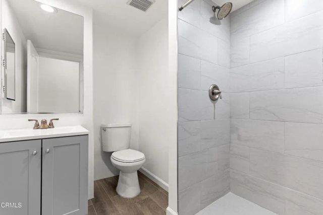 14412 Harvest Moon Drive, Sylmar, CA 91342