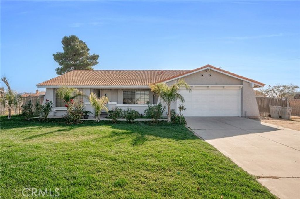 15811 Hercules, Victorville, CA 92345