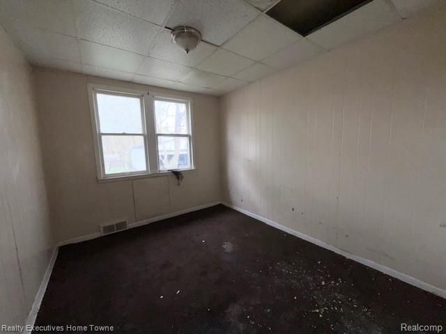 18960 Hamburg Street, Detroit, MI 48205