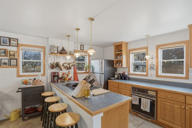 712 Ronalds Street, Iowa City, IA 52245