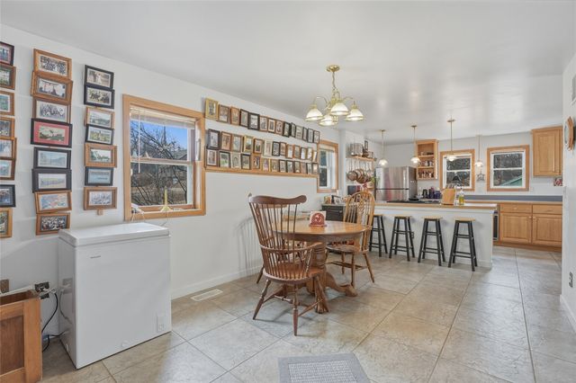 712 Ronalds Street, Iowa City, IA 52245