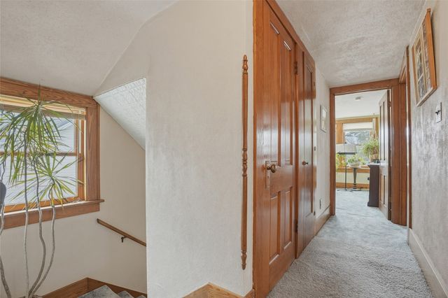 712 Ronalds Street, Iowa City, IA 52245