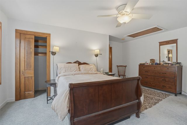 712 Ronalds Street, Iowa City, IA 52245