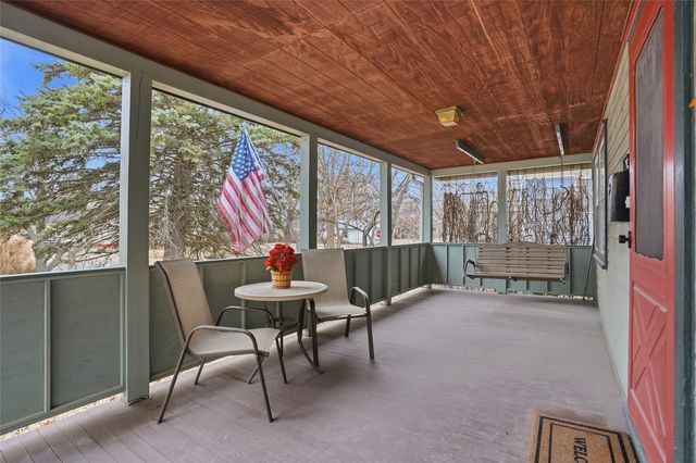 712 Ronalds Street, Iowa City, IA 52245