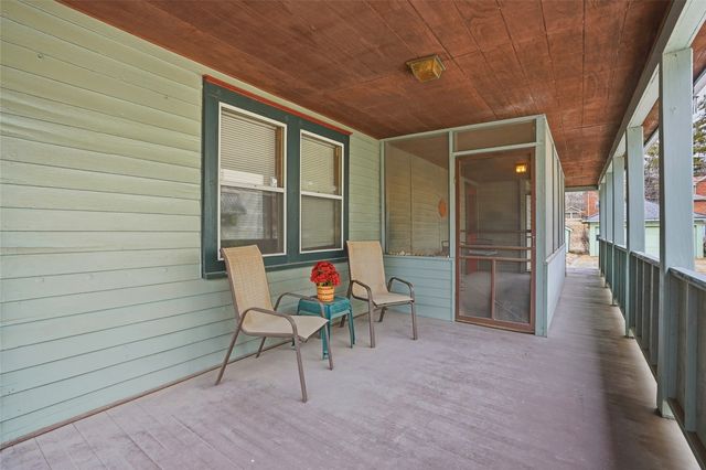 712 Ronalds Street, Iowa City, IA 52245