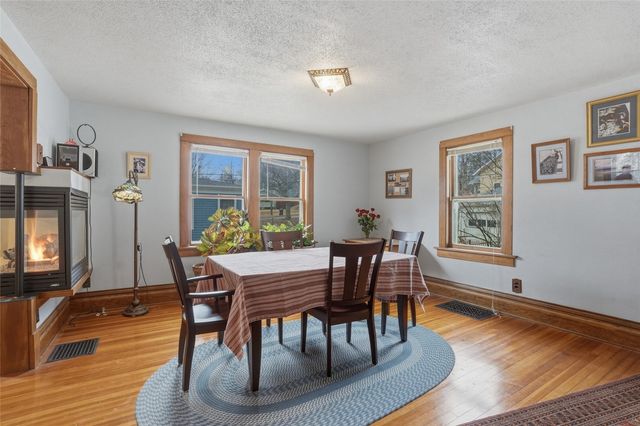 712 Ronalds Street, Iowa City, IA 52245