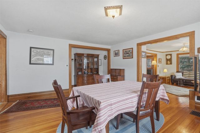 712 Ronalds Street, Iowa City, IA 52245