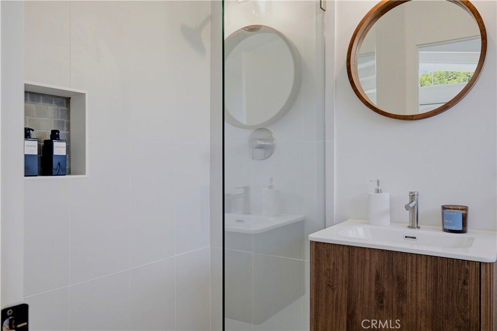 Image 22 of property listing at 3062 Lees, Long Beach, CA 90808